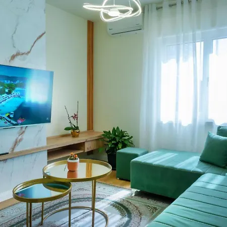 Luxury At Airalbania And Near Blloku Apartment Tirana